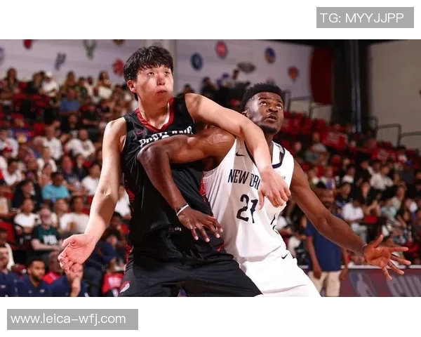 18日火箭对阵鹈鹕精彩直播全程回顾与赛后分析