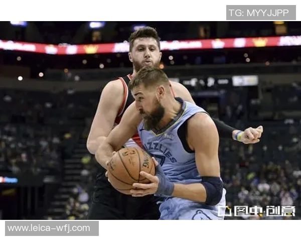 2018湖人队与爵士队季前赛精彩对决回顾与分析
