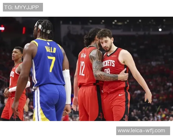 季后赛巅峰对决勇士与火箭第五场精彩回顾与赛后分析