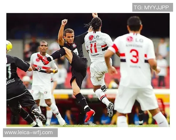 帕尔梅与巴竞技激战正酣谁能在这场对决中笑到最后 帕尔梅与巴竞技激战正酣谁能在这场对决中笑到最后